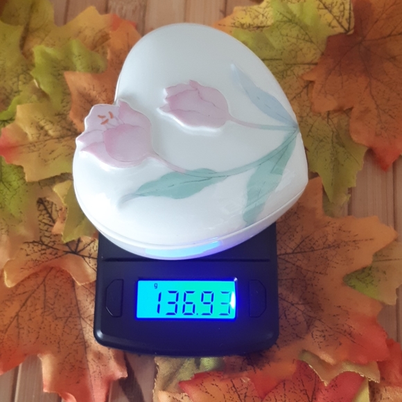 Abbott JAPAN - heart shaped porcelain| 10/10 - Picture 4 of 4